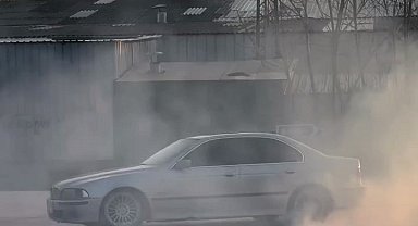 İnegöl'de drift atan ehliyetsiz sürücüye ceza