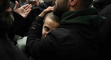 İsrail'in serbest bıraktığı Filistinli mahkumlara coşkulu karşılama