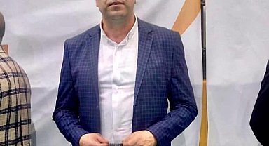 İstanbul'da camide namaz kılarken kalp krizi geçiren adam hayatını kaybetti