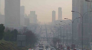 İstanbul'da hava kirliliği sis ve pusa neden oldu