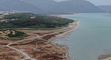 İzmir'de kuraklık tehlikesi; barajlarda su miktarı kritik seviyede