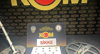 İzmir'de tarihi eser kaçakçısının evine baskın