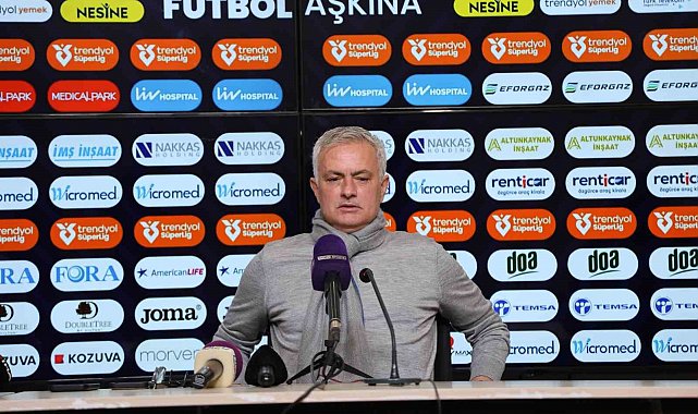 Jose Mourinho: "3 puanı hak ettiğimizi düşünüyorum"