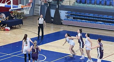 Kadınlar Bölgesel Basketbol Ligi: Düzce Atletik: 70 - Kemalpaşa Basketbol Akademi: 35