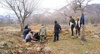 Kalehan Barajı'nda balık ekmek keyfi