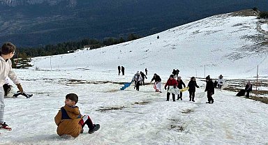 Karabük Belediyesinin ücretsiz Keltepe gezisi sürüyor