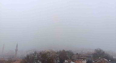 Karahisar Kalesi sis bulutunda kayboldu