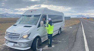 Kars'ta Jandarmadan şok güvenlik uygulamaları