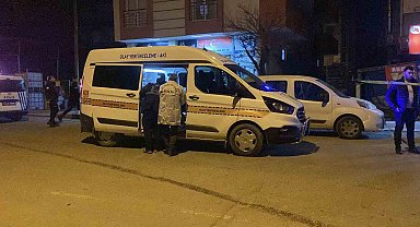 Kavgada arada kalan tekerlekli sandalyedeki şahıs hayatını kaybetti