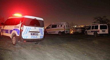 Kavgada kan aktı: Göğsünden bıçaklanan şahıs ağır yaralandı