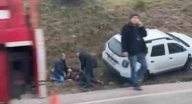 Kayganlaşan yolda kazalar peş peşe geldi, takla atan otomobildeki yolcu olayı gülerek anlattı