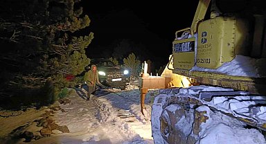 Kazdağları'nda karda mahsur kalan 2 vatandaş kurtarıldı