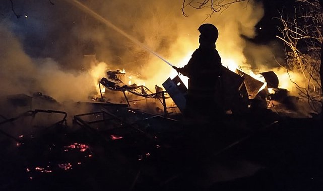 Kırıkhan'da ormanlık alanda yangın çıktı