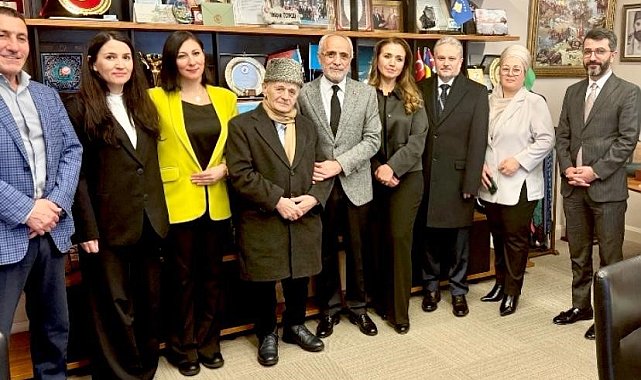 Kırım Tatar Milli Lideri Kırımoğlu, Cumhurbaşkanı Başdanışmanı Topçu'yu ziyaret etti