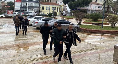 KOM ekiplerinden Aydın merkezli eş zamanlı operasyon: 9 ton etil alkol ele geçirildi