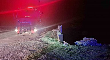 Köprüden aşağı düşen vatandaş yaralandı