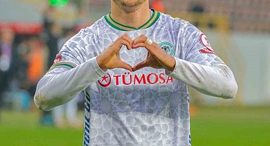 Kramer, pembe saçıyla yükselişe geçti