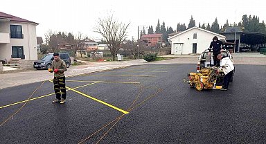 Kullar Kapalı Pazar Alanı'nın otoparkı hizmete hazır