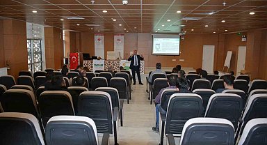 Kütahya İl ve İlçe Tarım Müdürlüğü personeli tarım sigortaları konusunda bilgilendirildi