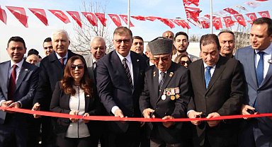 Kuzey Kıbrıs Türk Cumhuriyeti Parkı İzmir'de törenle açıldı