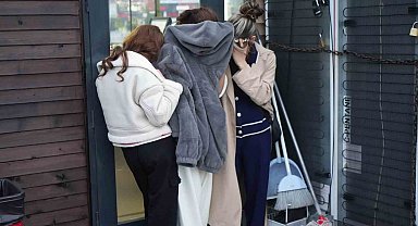 Mağazadan 40 parça giysi çalan 3 kız kovalamaca sonucu yakalandı