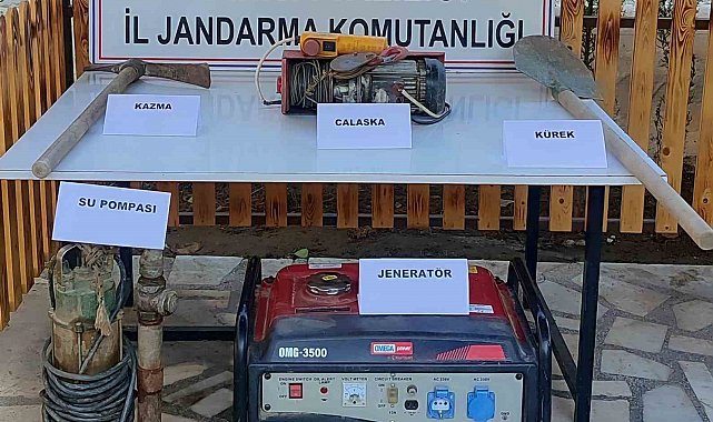 Manisa'da kaçak kazı yapan 5 kişi suçüstü yakalandı