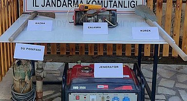 Manisa'da kaçak kazı yapan 5 kişi suçüstü yakalandı