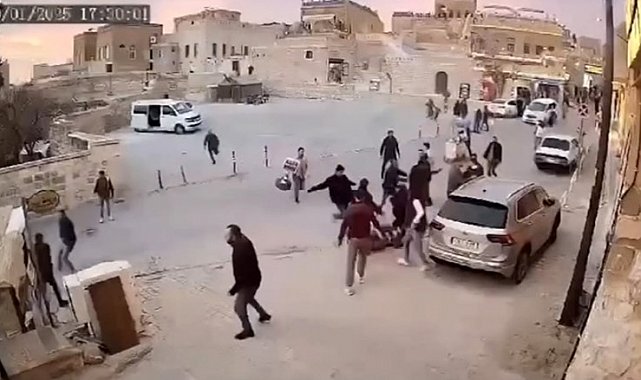 Mardin'de esnaf kavgası güvenlik kamerasında: 2 yaralı