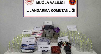 Merdiven altı hacamat ve sülük tedavisine operasyon