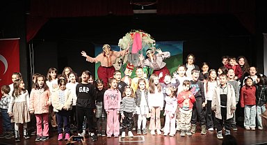 Merkezefendi Belediyesi'nden öğrencilere karne hediyesi