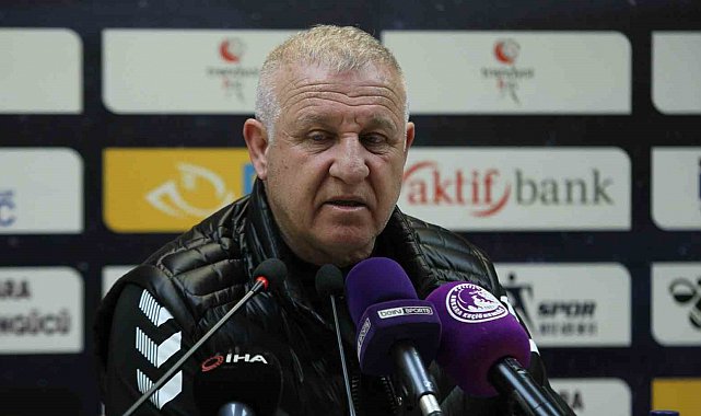 Mesut Bakkal: "Çalıştığımızın, emeğimizin karşılığını alan bir takım var"