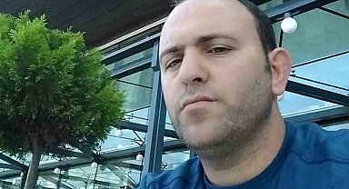 Mobilya ustası evinde ölü bulundu