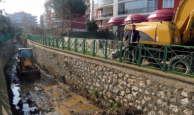 Mudanya Kara Dere'de temizlik çalışmaları başladı