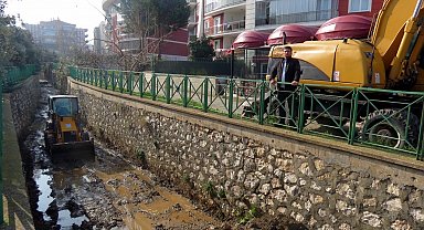 Mudanya Kara Dere'de temizlik çalışmaları başladı