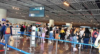 Muğla'nın 2 havalimanı 2024 yılında 10 milyon 38 bin yolcuya hizmet verdi