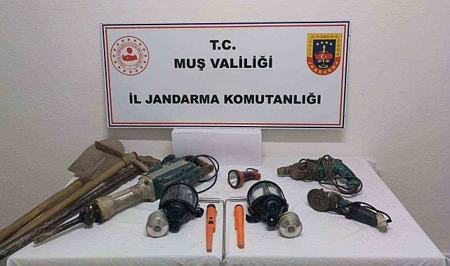 Muş'ta sit alanında kaçak kazı yapan 7 kişi yakalandı