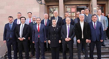 Niğde Milli Eğitim Müdürlüğü'ne atanan Elif Özbek göreve başladı