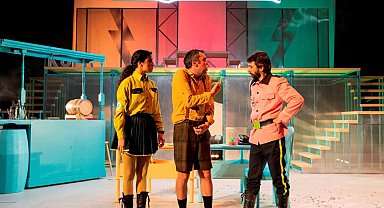 Nilüfer Kent Tiyatrosu 'Şvayk' ile İstanbul turnesinde