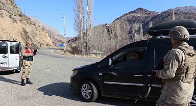 Olur'da jandarmadan asayiş uygulaması