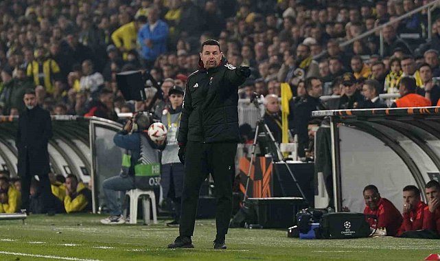 Olympique Lyon'da Teknik Direktör Pierre Sage dönemi sona erdi