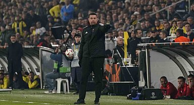 Olympique Lyon'da Teknik Direktör Pierre Sage dönemi sona erdi