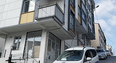 Önce dinî nikahlı eşini bıçakladı, ardından kayınpederini vurdu