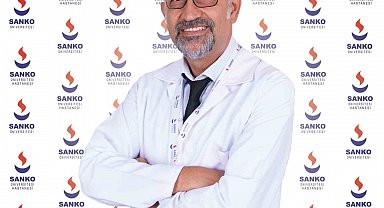 Onkoloji Cerrahı Prof. Dr. Ali Kolusarı: "Rahim ağzı kanseri önlenebilir bir hastalıktır"