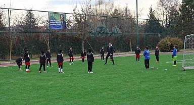 Osmangazi Spor Sahası'ndaki çalışmalar tamamlanarak hizmete açıldı