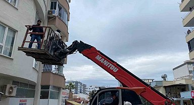 Osmaniye'de daire yangını: Mahsur kalan 8 kişi kurtarıldı