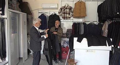 Osmaniye'de kurulan Cumhuriyet Çarşı hizmete başladı