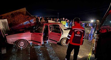 Otomobil park halindeki römorka çarptı: 1 ölü, 3 yaralı