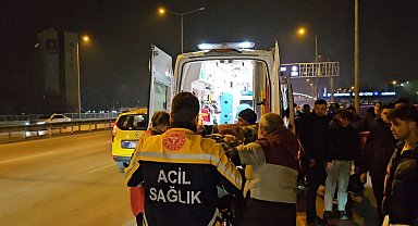 Otomobile çarpan motosikletin sürücüsü yaralandı