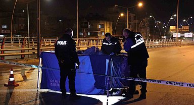 Otomobilin çarpması sonucu metrelerce savrulan genç motokurye hayatını kaybetti