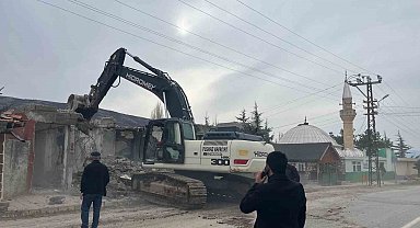 Özükavak Belediyesi yenileme çalışmalarına devam ediyor